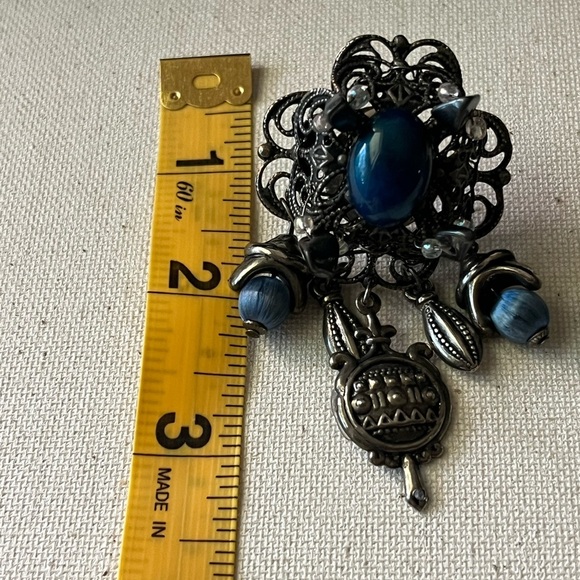 Vintage Filigree Blue Cabochon Dangle Clip-On Earrings - Picture 3 of 3